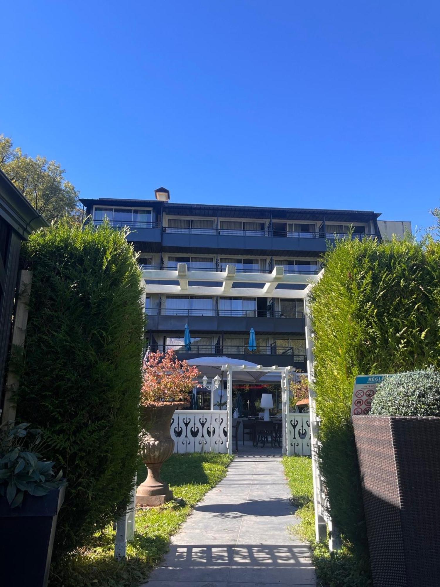 水瓶座酒店 布里德莱班 外观 照片